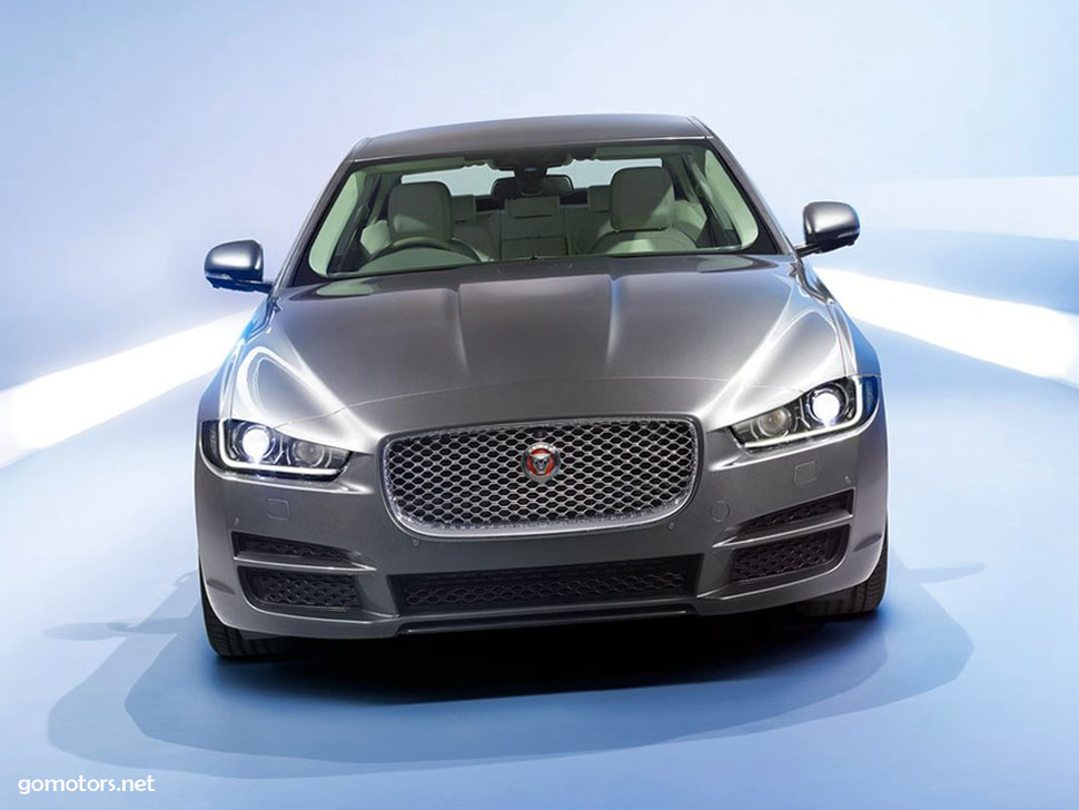 Jaguar XE-2016