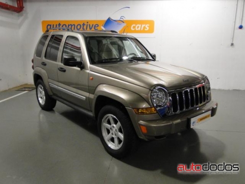 Jeep Cherokee 28 CRD