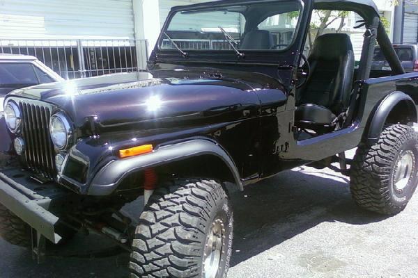 Jeep CJ-7