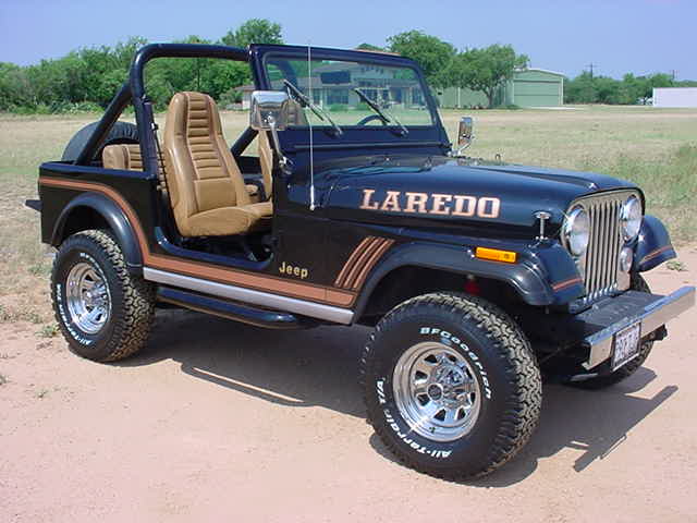 Jeep CJ-7 Laredo