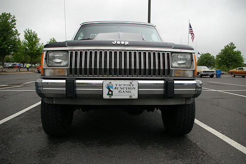 Jeep Comanche Laredo pickup