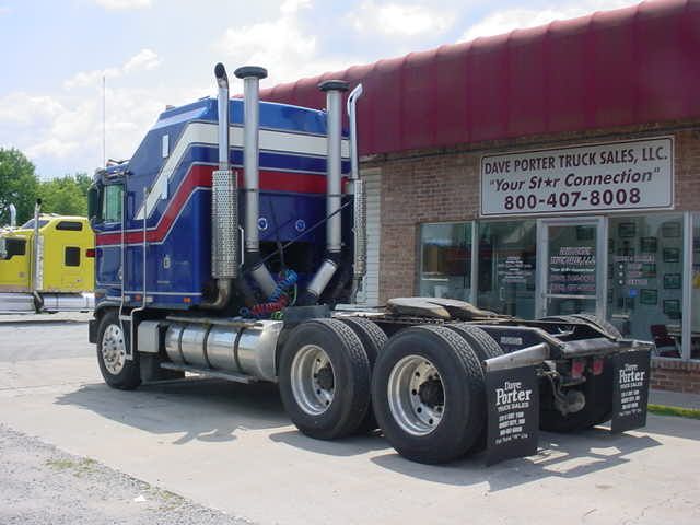 Kenworth K100