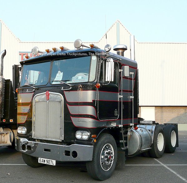 Kenworth K100A