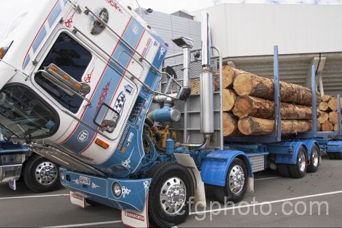 Kenworth K104picture 1 Reviews News Specs Buy Car