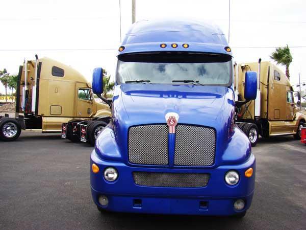 Kenworth T200