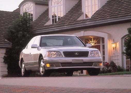 Lexus LS 400