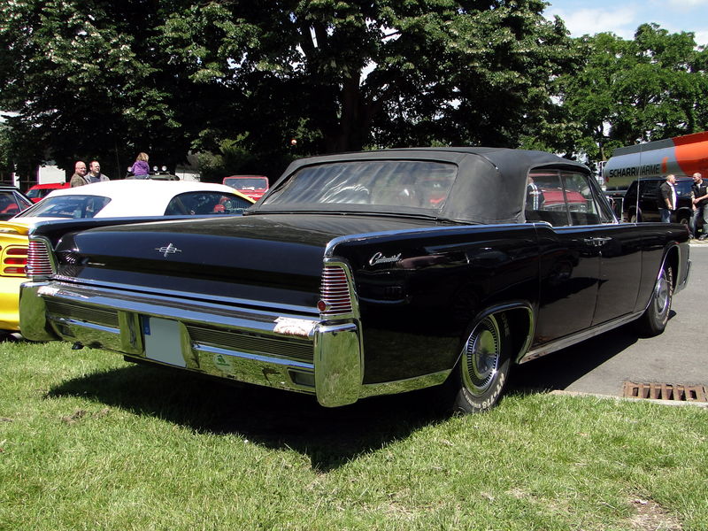 Lincoln Continental Convertible Sedan