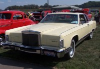 Lincoln Continental Lucresio Edition