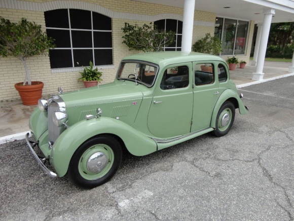 MG YA saloon