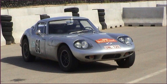 Marcos 1800 GT