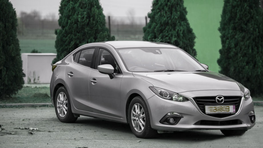 2014 MAZDA3 Sedan