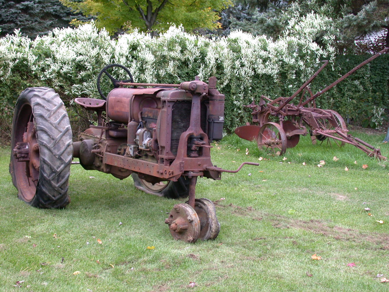 McCormick Farmall F-12