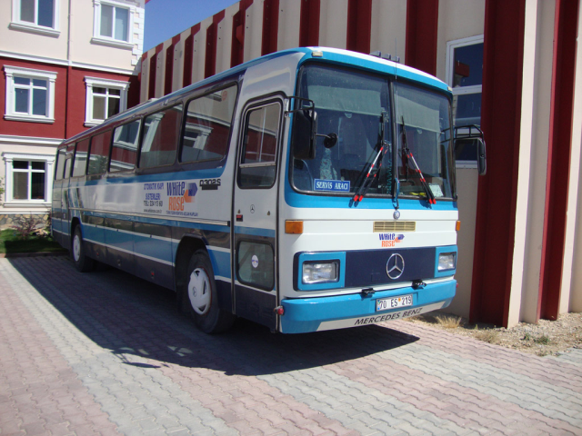 Mercedes-Benz 0302S