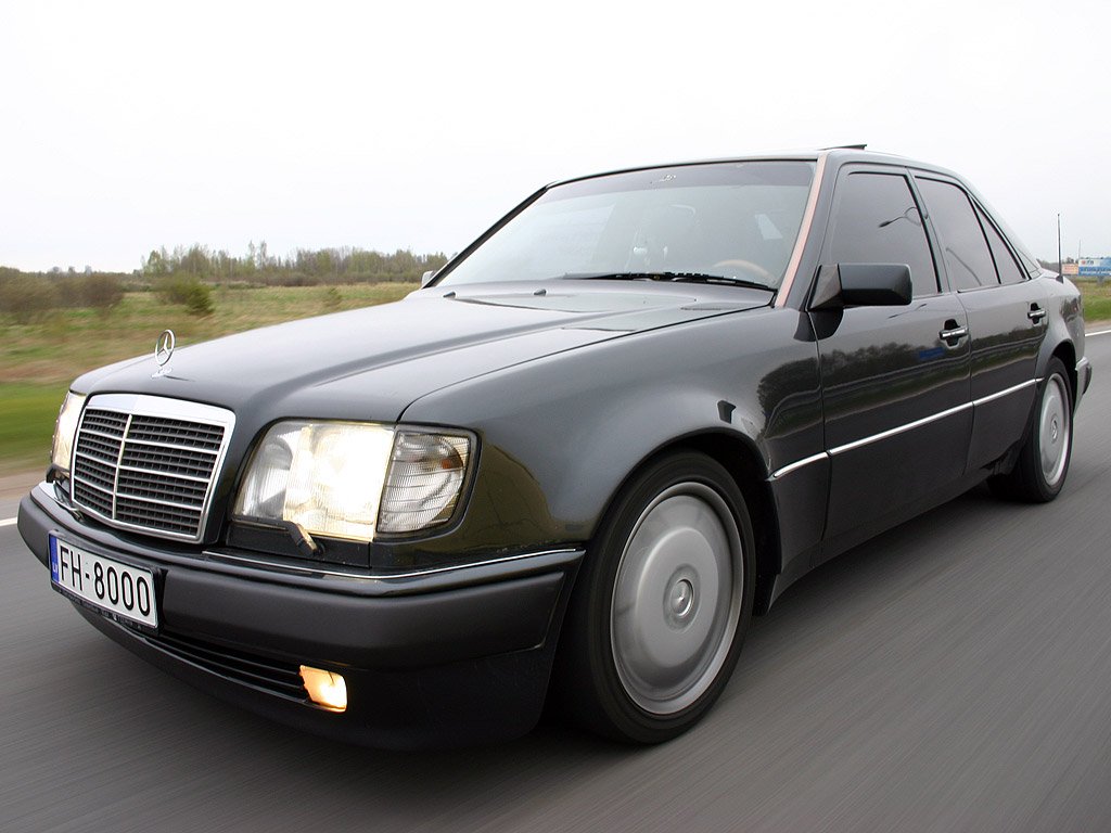 Mercedes-Benz 1990