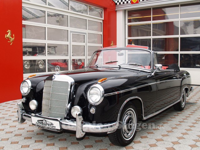 Mercedes-Benz 220 cabrio