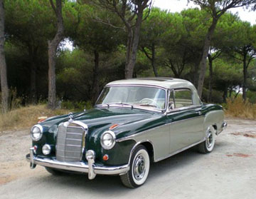 Mercedes-Benz 220S coupe