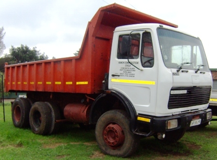 Mercedes-Benz 2219