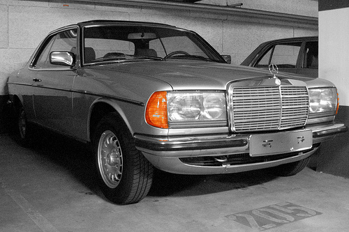 Mercedes-Benz 230D