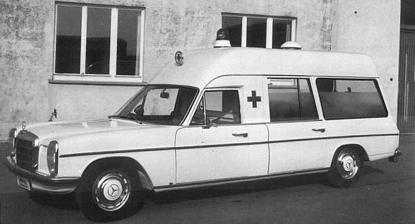 Mercedes-Benz 240D Ambulance