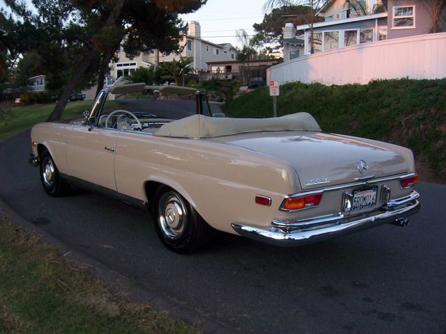 Mercedes-Benz 250Se cabrio