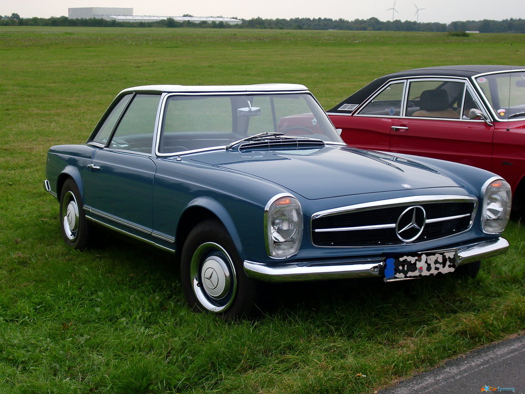 Mercedes-Benz 280SL Pagode