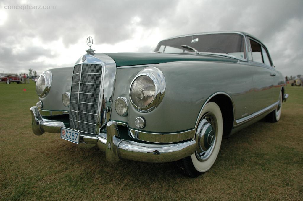 Mercedes-Benz 300B