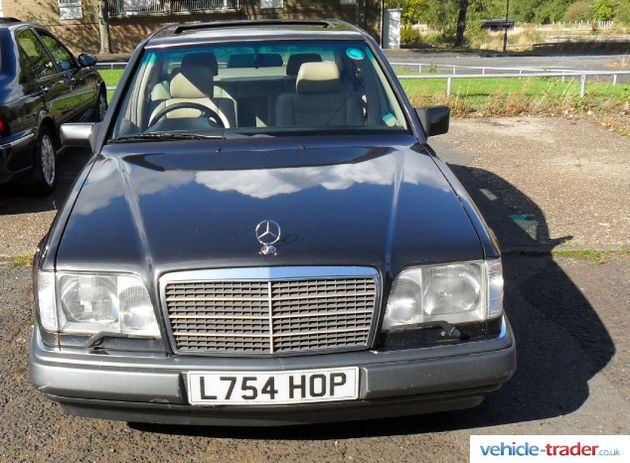 Mercedes-Benz 320 L