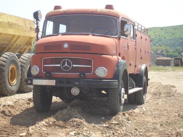 Mercedes-Benz 322