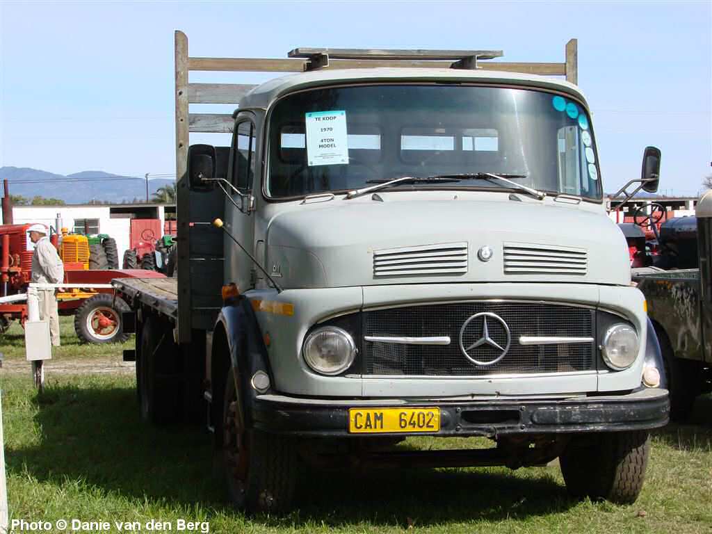 Mercedes-Benz 911