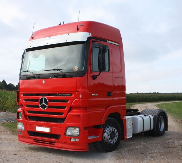 Mercedes-Benz Actros 1836