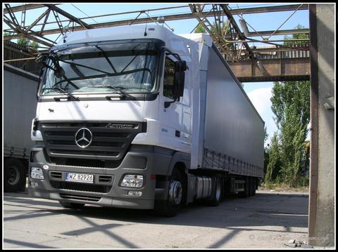 Mercedes-Benz Actros 1846