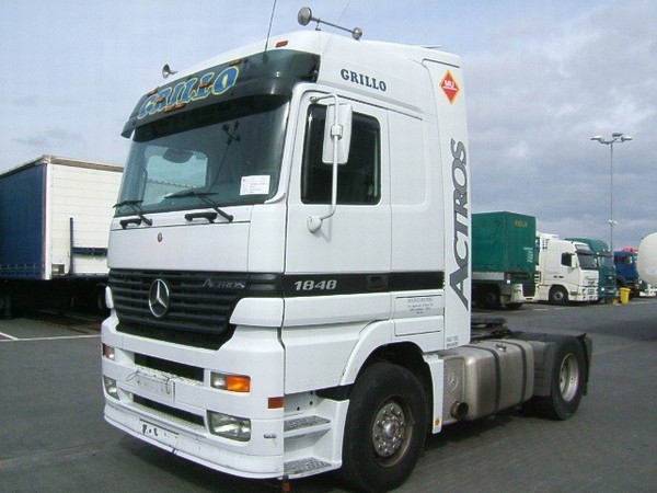 Mercedes-Benz Actros 1848