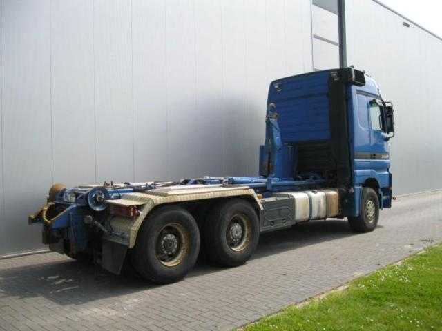 Mercedes-Benz Actros 2657