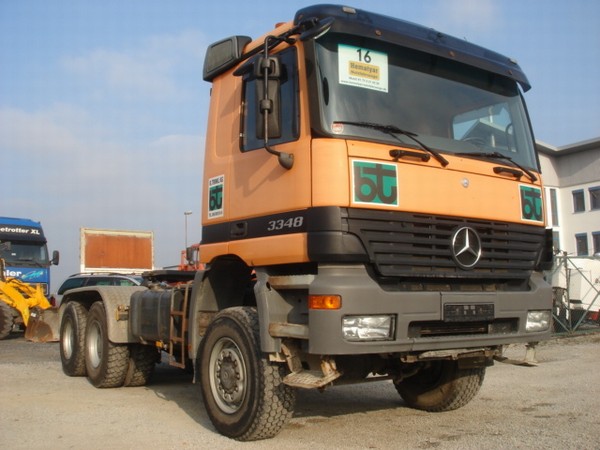 Mercedes-Benz Actros 3348 V8