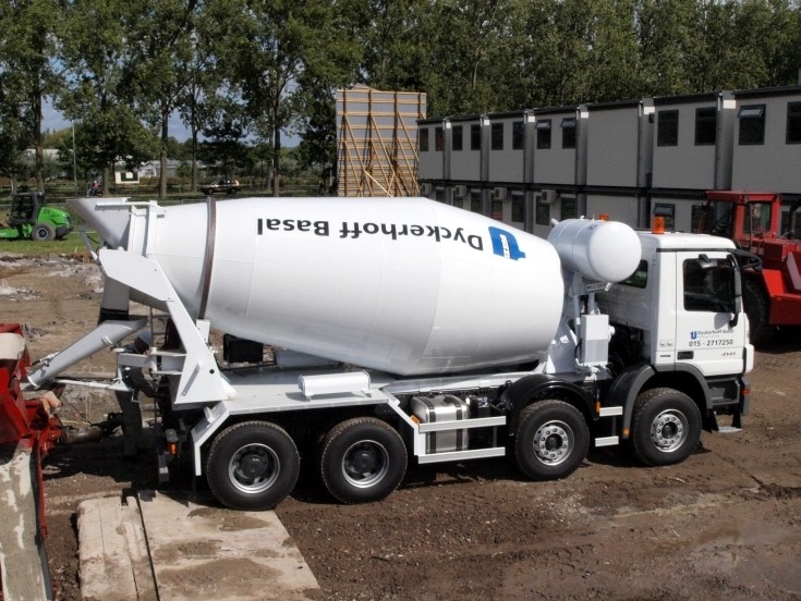 Mercedes-Benz Actros concrete mixer