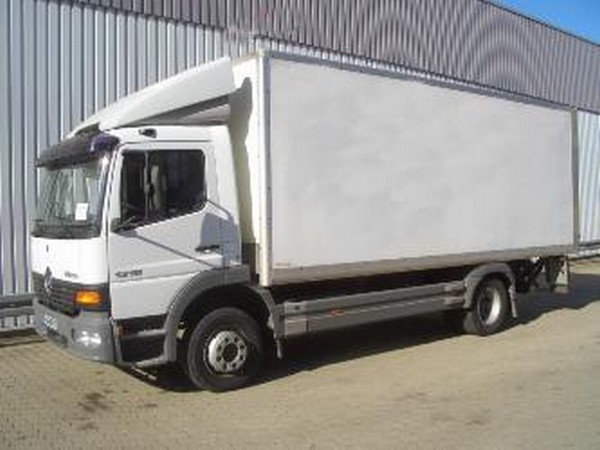 Mercedes-Benz Axor 1215