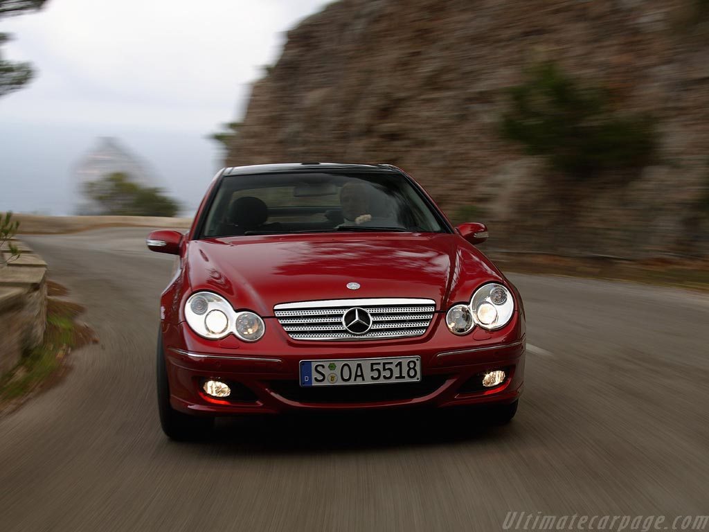 Mercedes-Benz C200 CGI