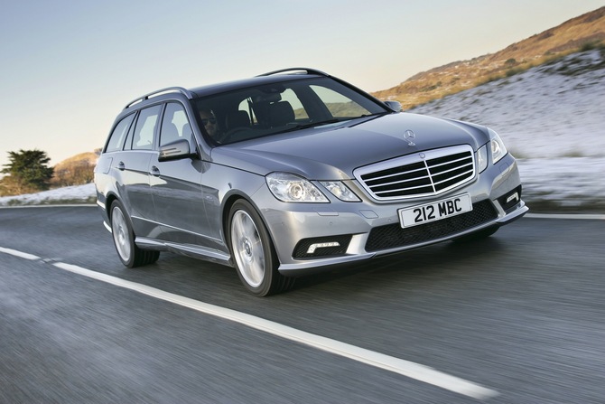 Mercedes-Benz E 250 CGi Elegance