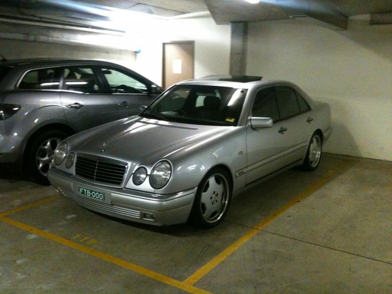 Mercedes-Benz E 430 Avantgarde