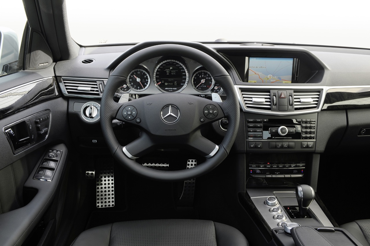 Mercedes-Benz E 63 AMG