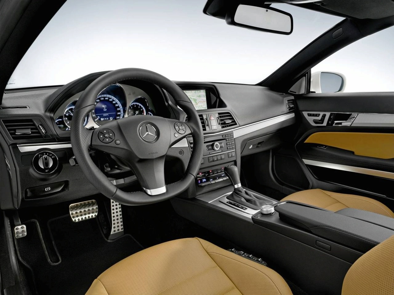 Mercedes-Benz E coupe AMG