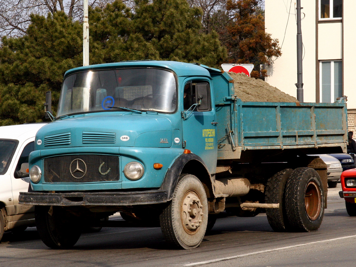 Mercedes-Benz L 1413