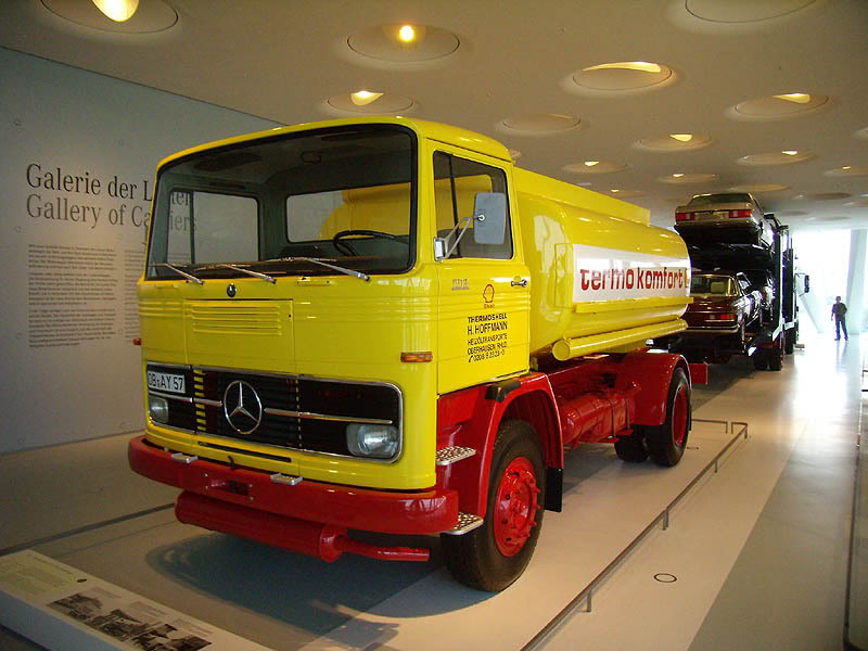 Mercedes-Benz L 1513