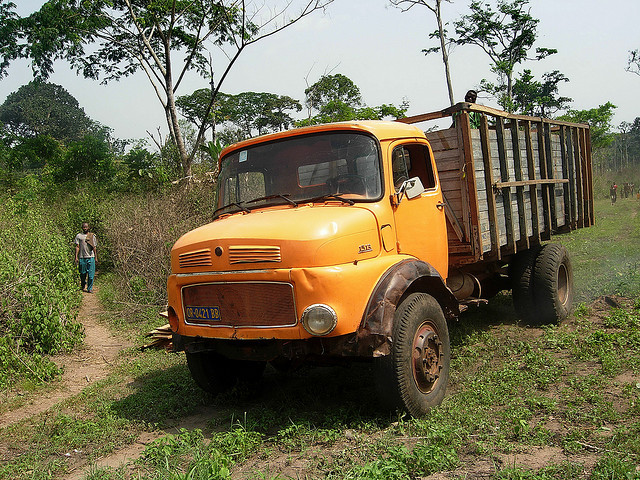 Mercedes-Benz L 1513