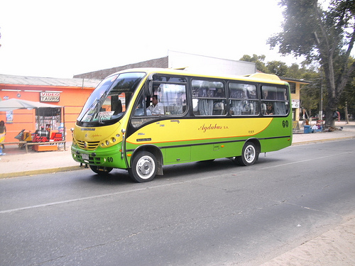 Mercedes-Benz LO 712