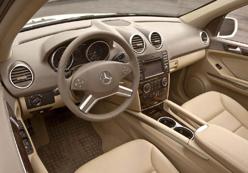 Mercedes-Benz ML320