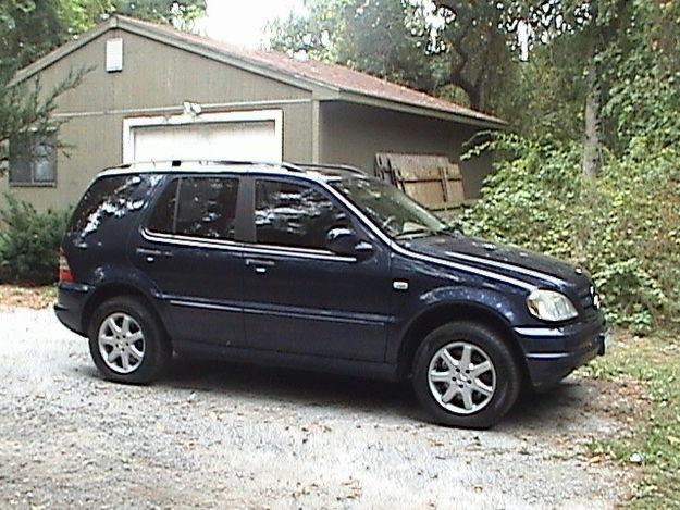 Mercedes-Benz ML430