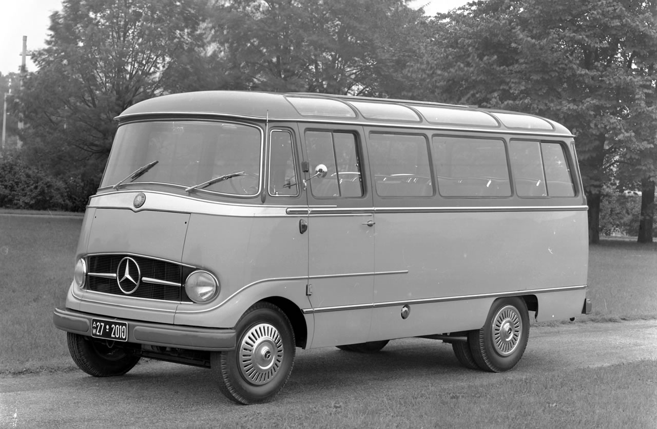 Mercedes-Benz O 319