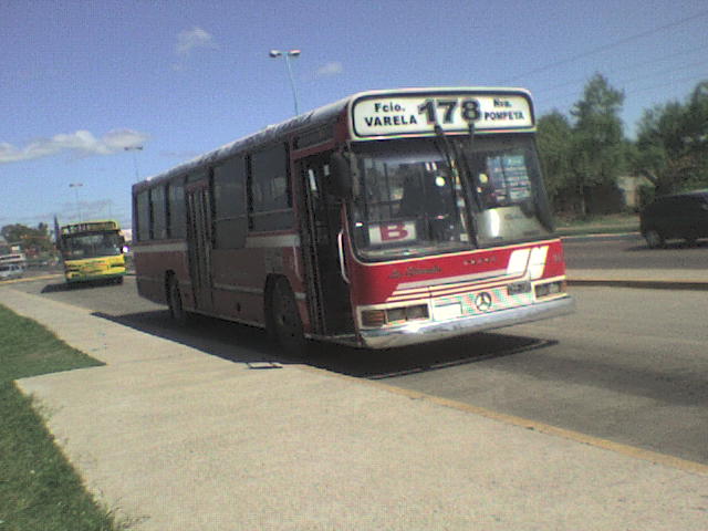 Mercedes-Benz OH 1621 L