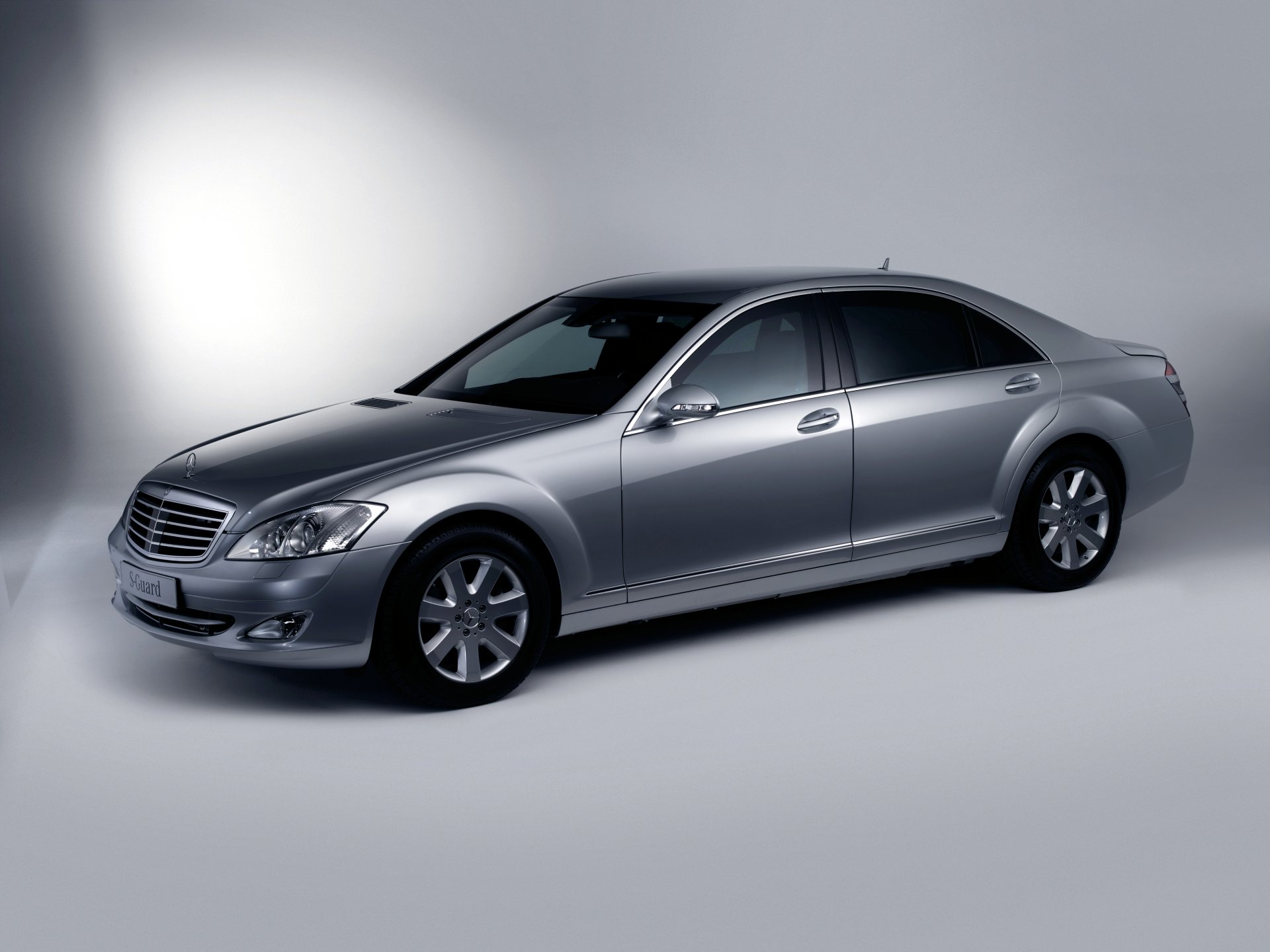 Mercedes-Benz S 600 L